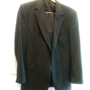 Jos. A. Bank Men’s 2 piece Suit